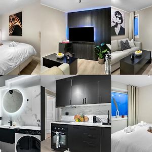 King Bed - Renovated 2024 - 2Br Behind Bryggen